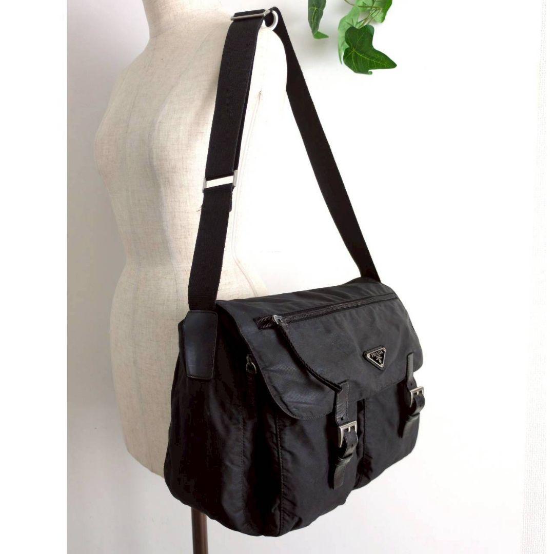 良品 プラダ ナイロン レザー ショルダーバッグ 鞄 黒 レディース メンズ