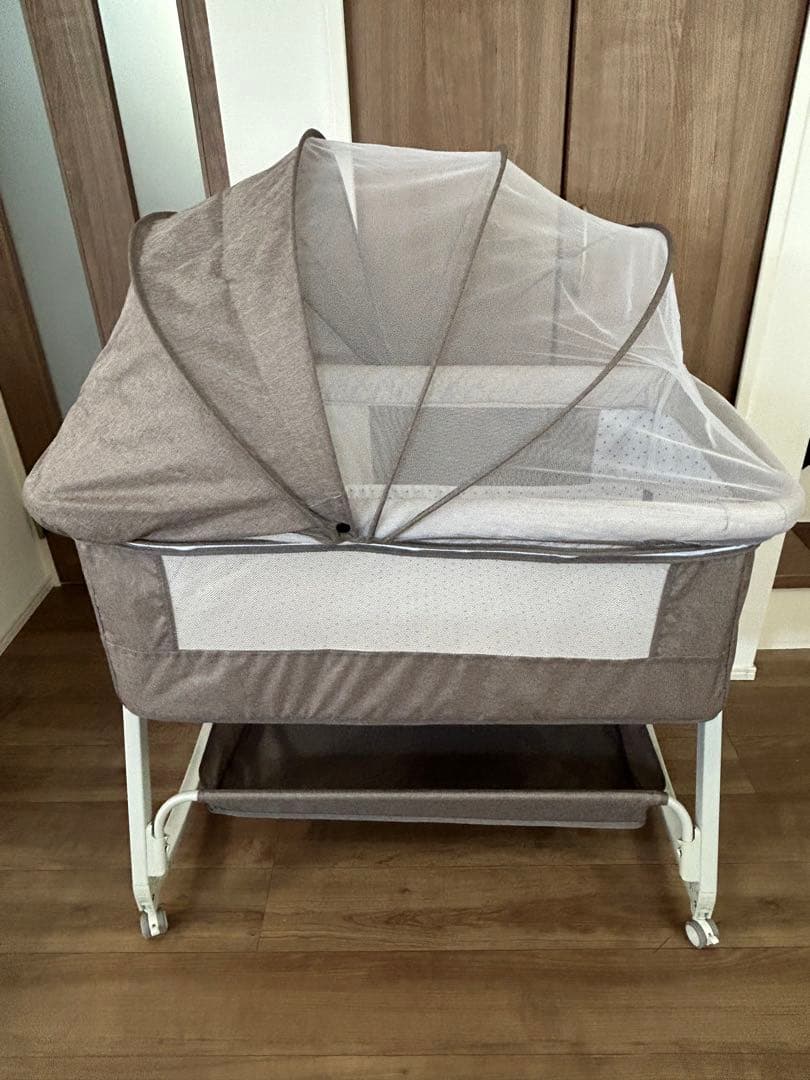 Kino Linpo ベビーベッド　カーキ