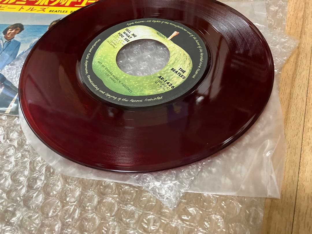 極上の赤盤　中期のレアアップル　ビートルズ
