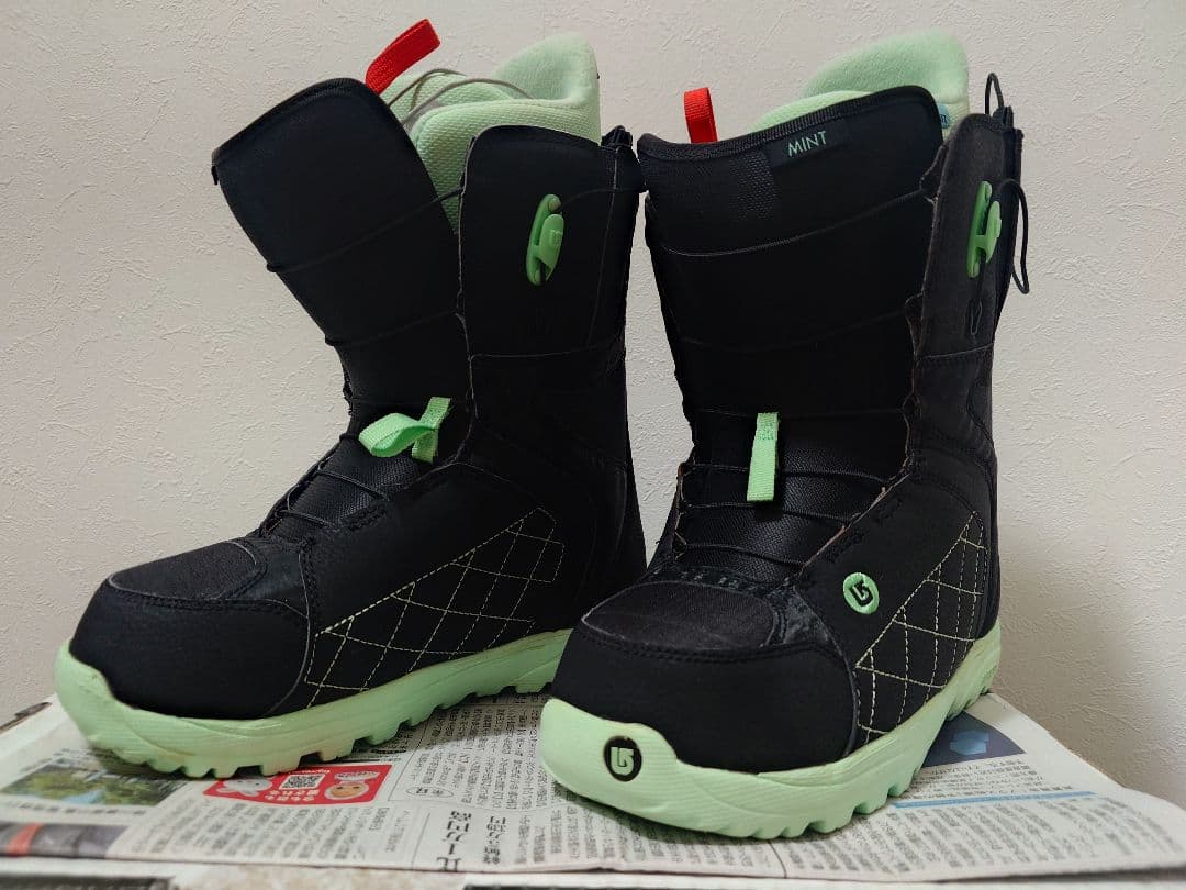 な*体様 Burton スノーボードブーツ 25cm　レディース