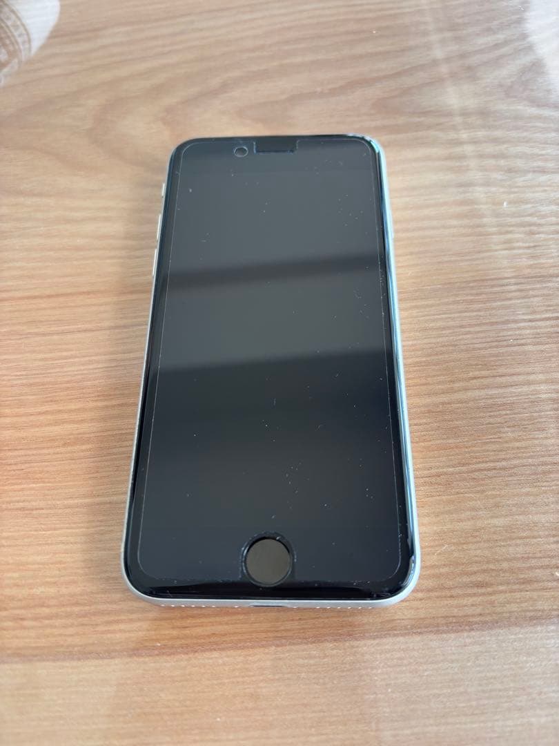 【美品】　iPhoneSE3本体のみ