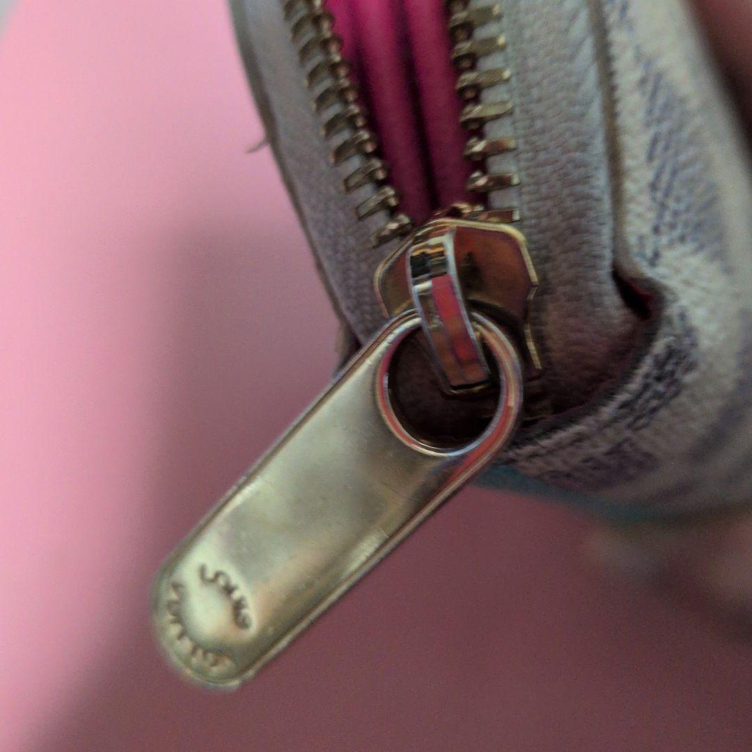 ルイ・ヴィトン限定財布