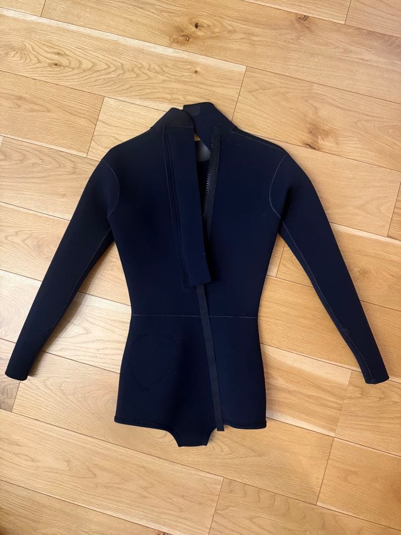 MARIA WETSUIT ロンスプ3ミリ