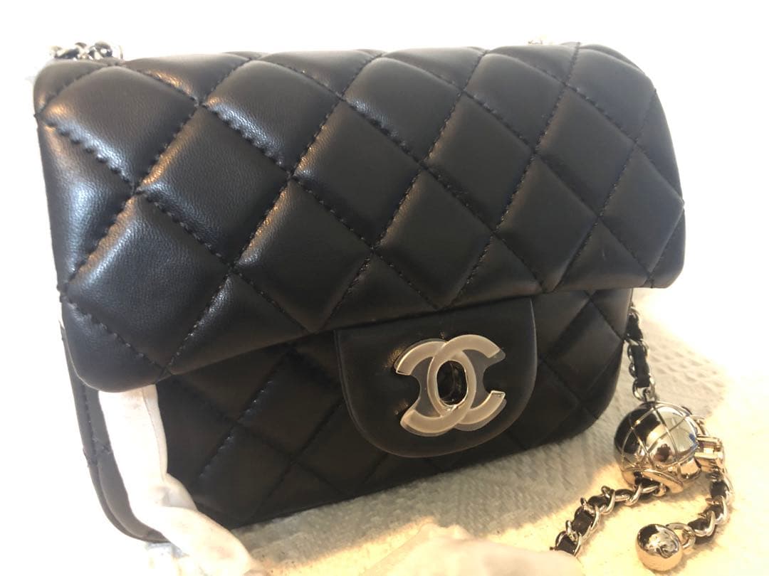 CHANEL シャネル ノベルティ ベビー マトラッセ ショルダーバッグ 黒
