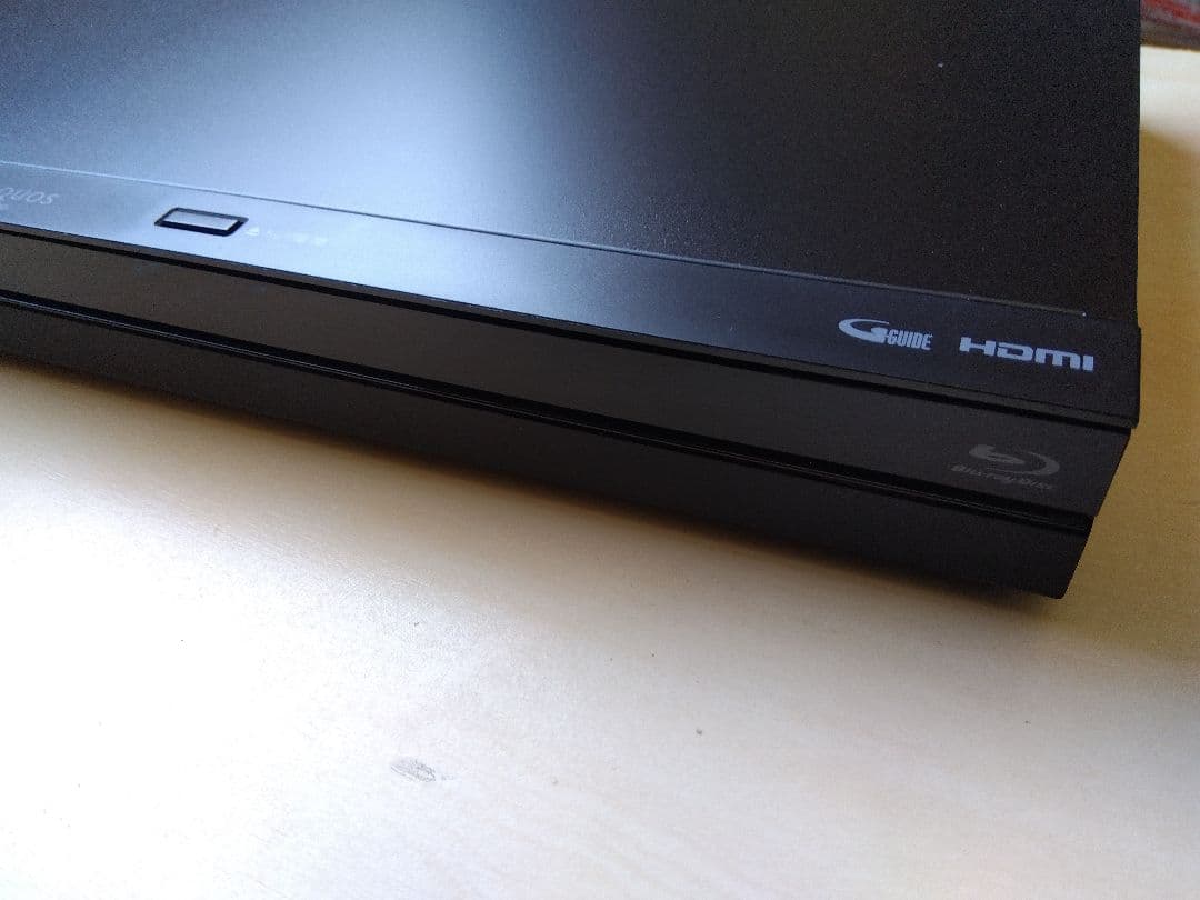 AQUOSブルーレイレコーダBD-NW510　純正リモコン付　動作品