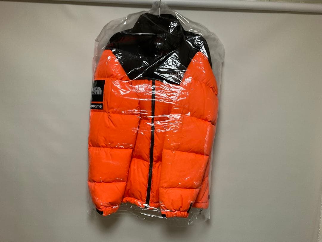 r*a様 Supreme The North Face Nuptse Jacke