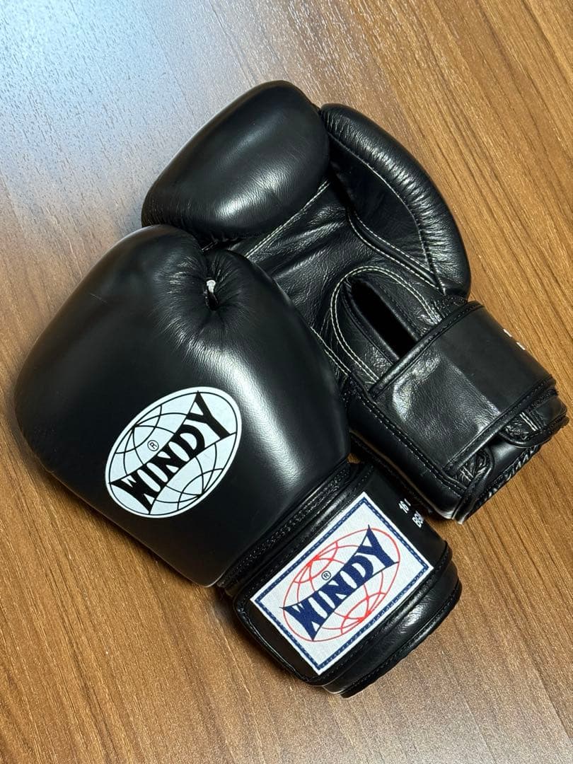 Windy ボクシンググローブ 黒 16oz 16オンス