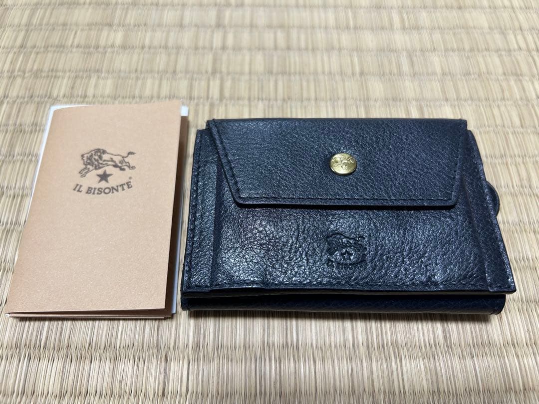 キーケースウォレット ネイビー / ILBISONTE