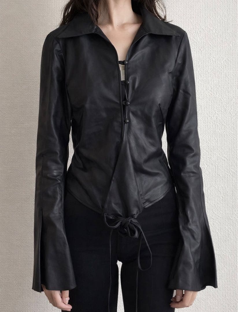 M*i様 Acne Studios レディース 本革レザージャケット 黒 ショー