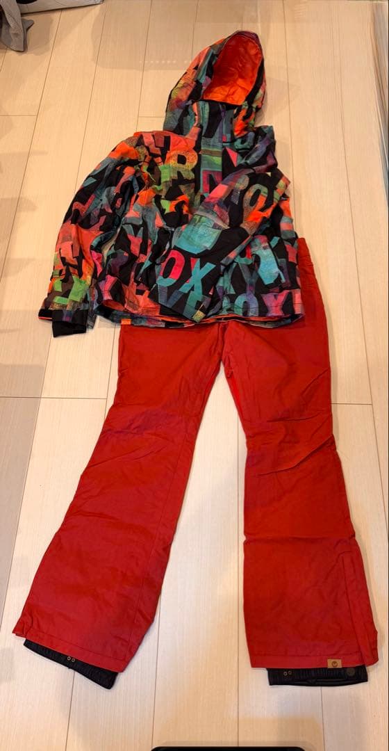ROXY スノーボードウェアセット（多色・赤）