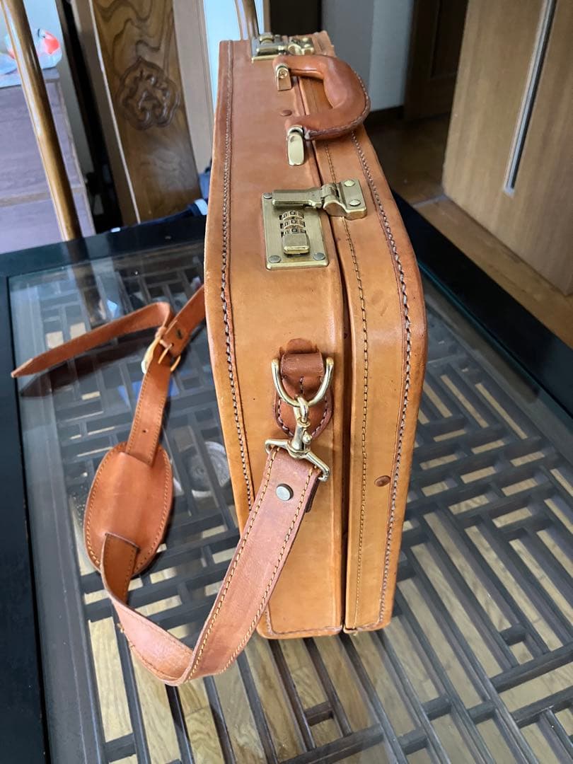 ナチュラルレザー ビジネスバッグ