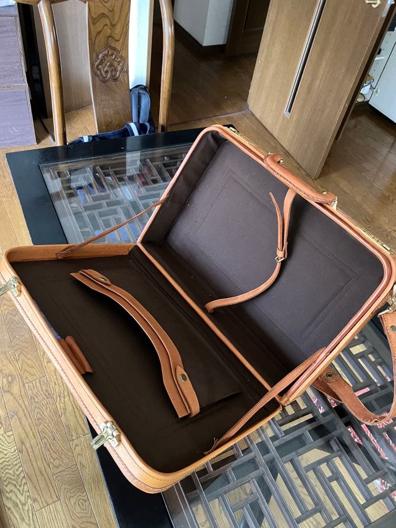 ナチュラルレザー ビジネスバッグ