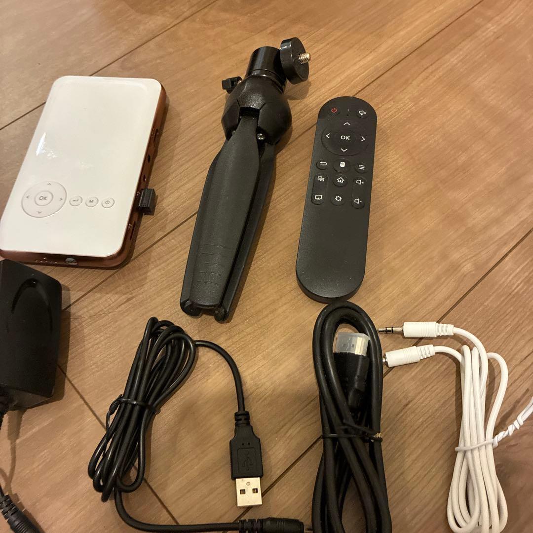 UENO-mono KABÉNI ミニスマートプロジェクター 本体