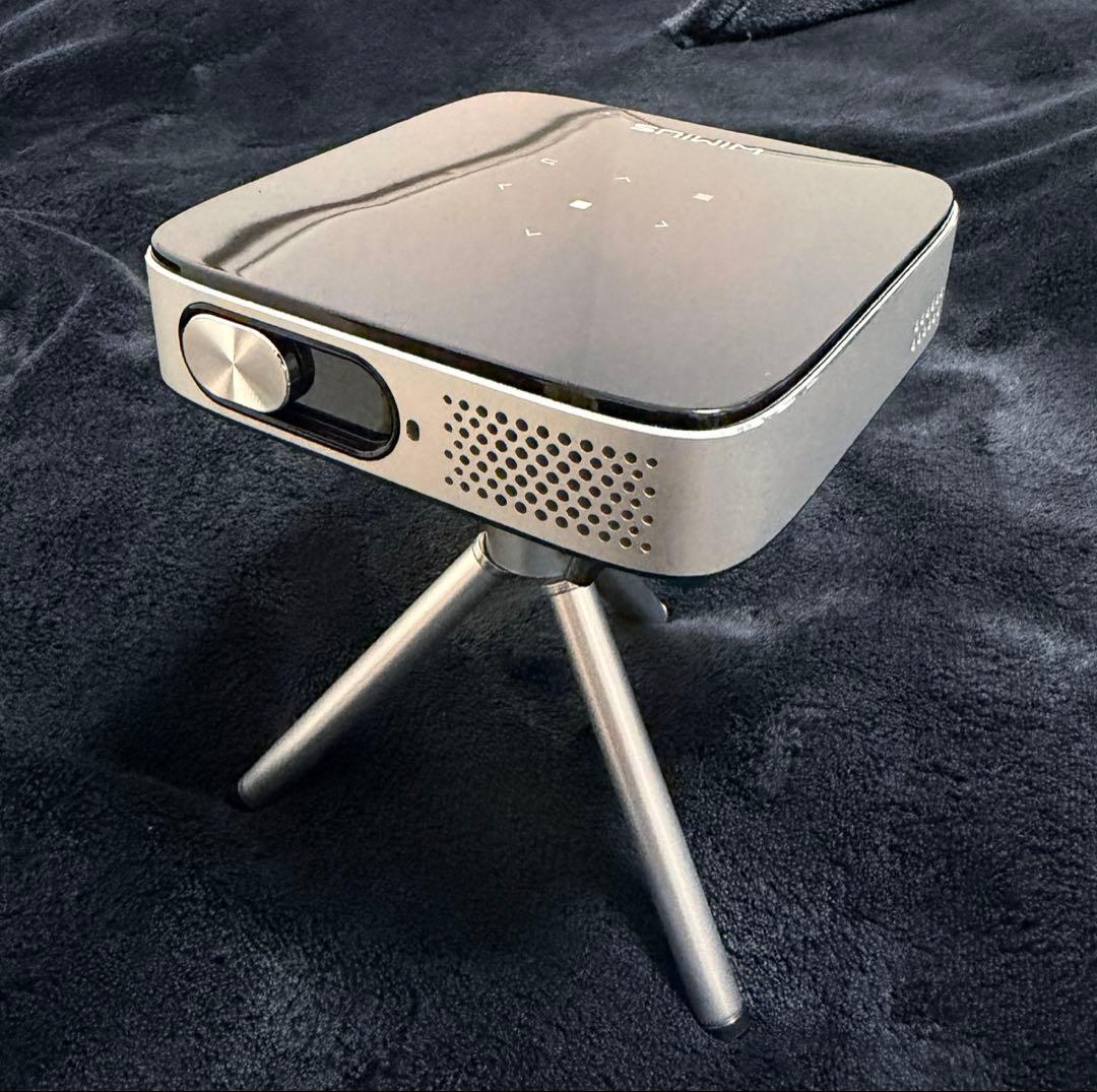 WiMiUS Q3 モバイルプロジェクター