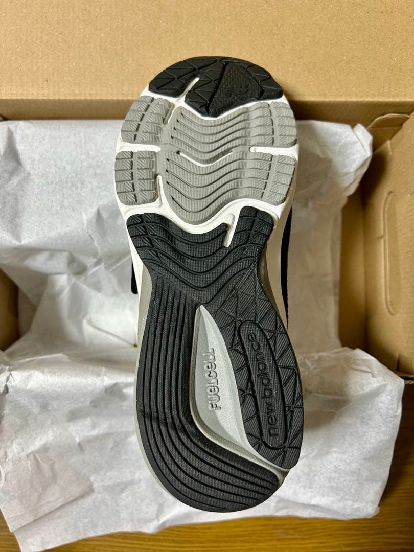 ニューバランス PV990BK6 21.5㎝ ブラック キッズ