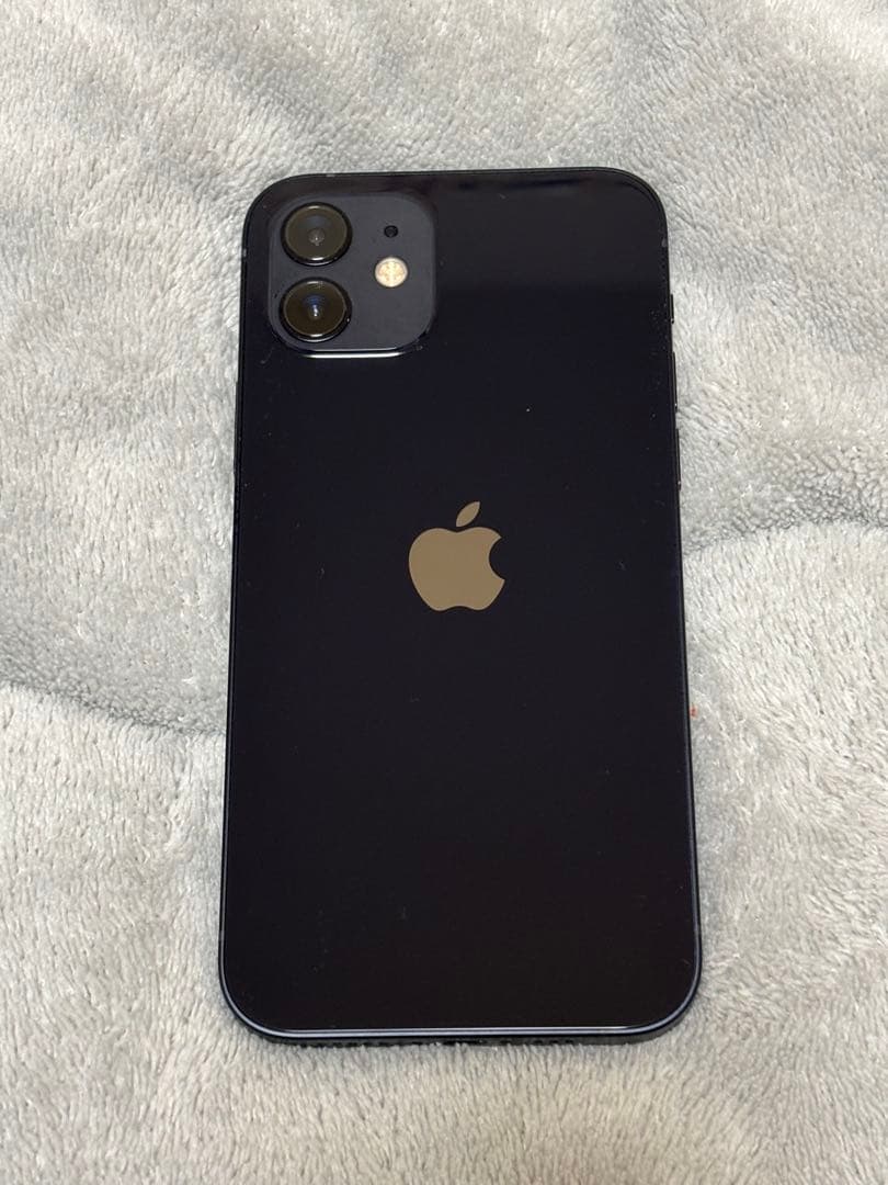 iPhone12 64GB バッテリー88% SIMフリー