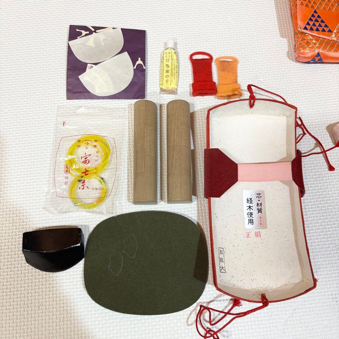 長唄三味線 細棹 丸打胴 さわり山 ハードケース 楽譜付き 五厘大胴 経木