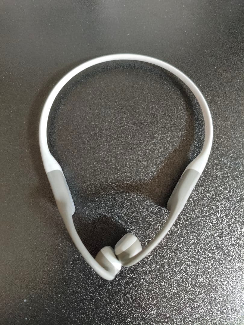 SHOKZ OPENRUN 骨伝導スポーツヘッドフォン グレー