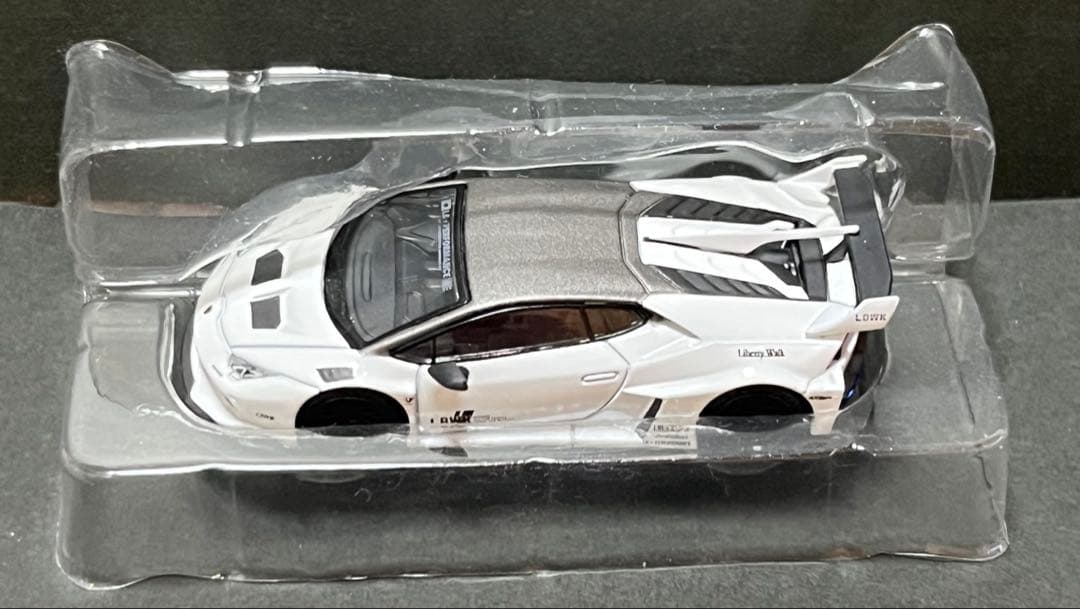 mini gt ランボルギーニ　ウラカン　1/64 3台セット