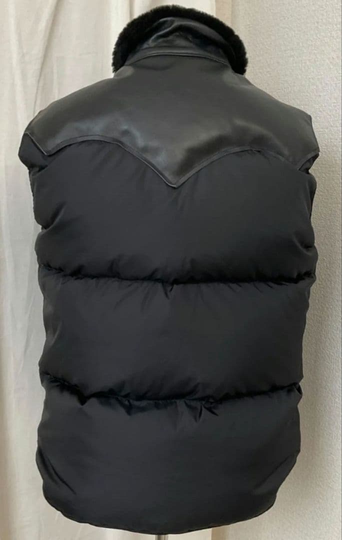 ロッキーマウンテン　ダウンベスト　42　ブラック　ボア付　定価8万 希少サイズ