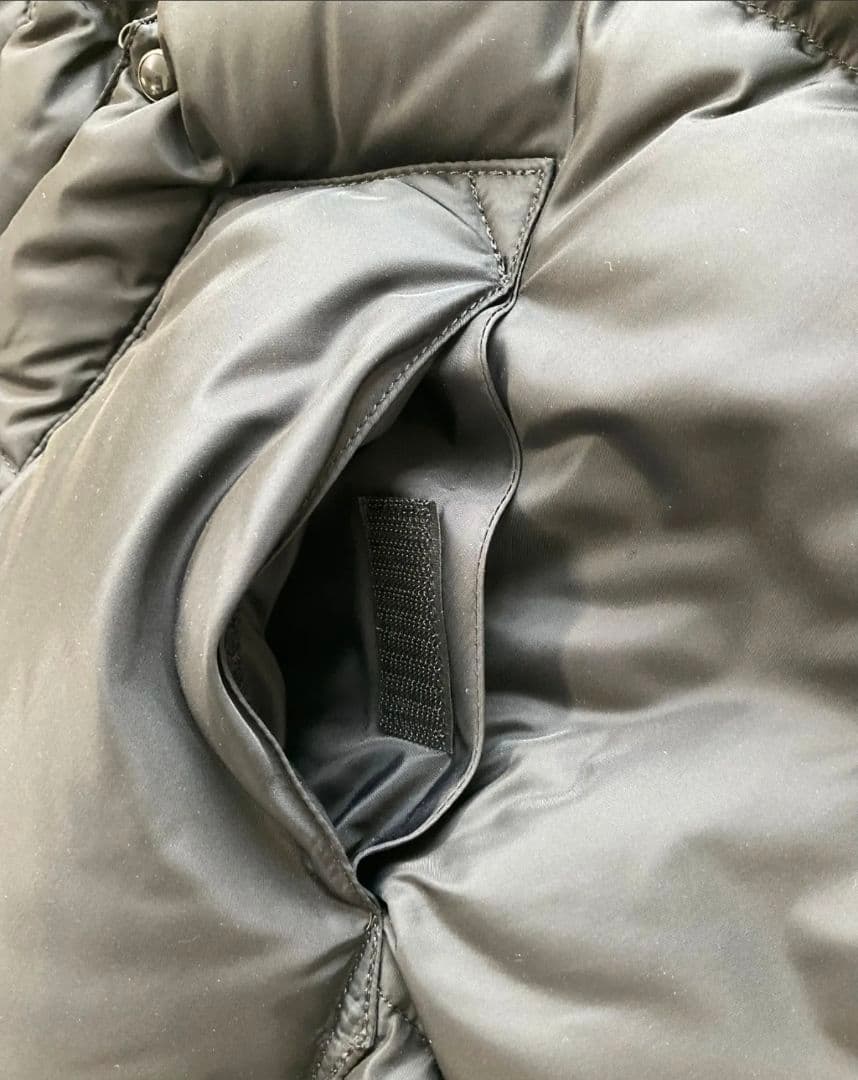 ロッキーマウンテン　ダウンベスト　42　ブラック　ボア付　定価8万 希少サイズ