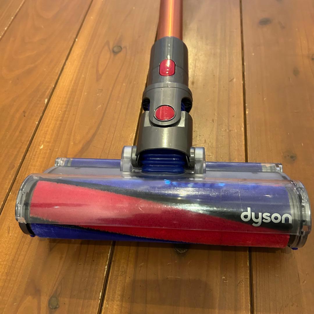 Dyson v10 fluffy☆クリーニング済☆バッテリー良好