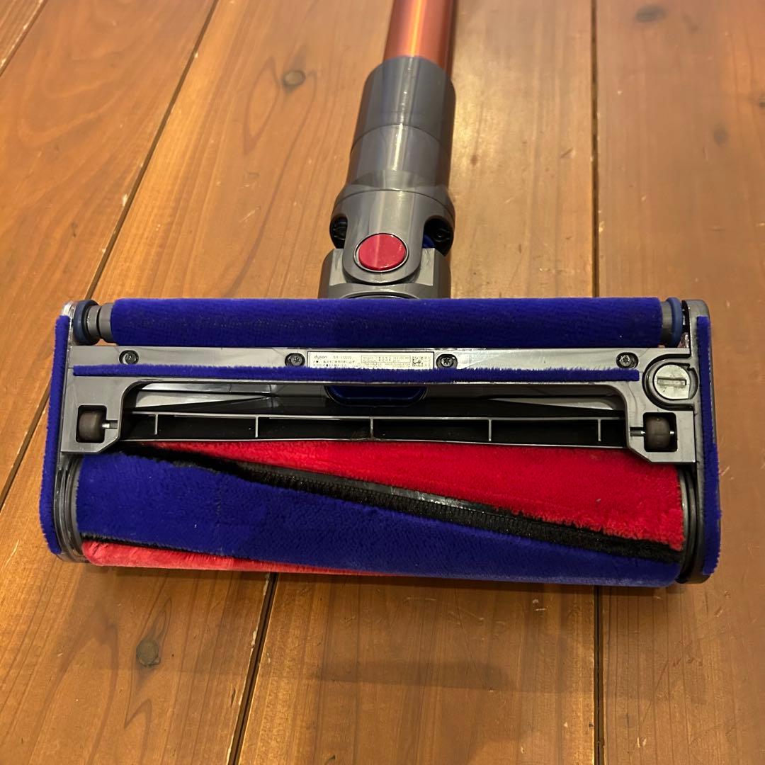 Dyson v10 fluffy☆クリーニング済☆バッテリー良好
