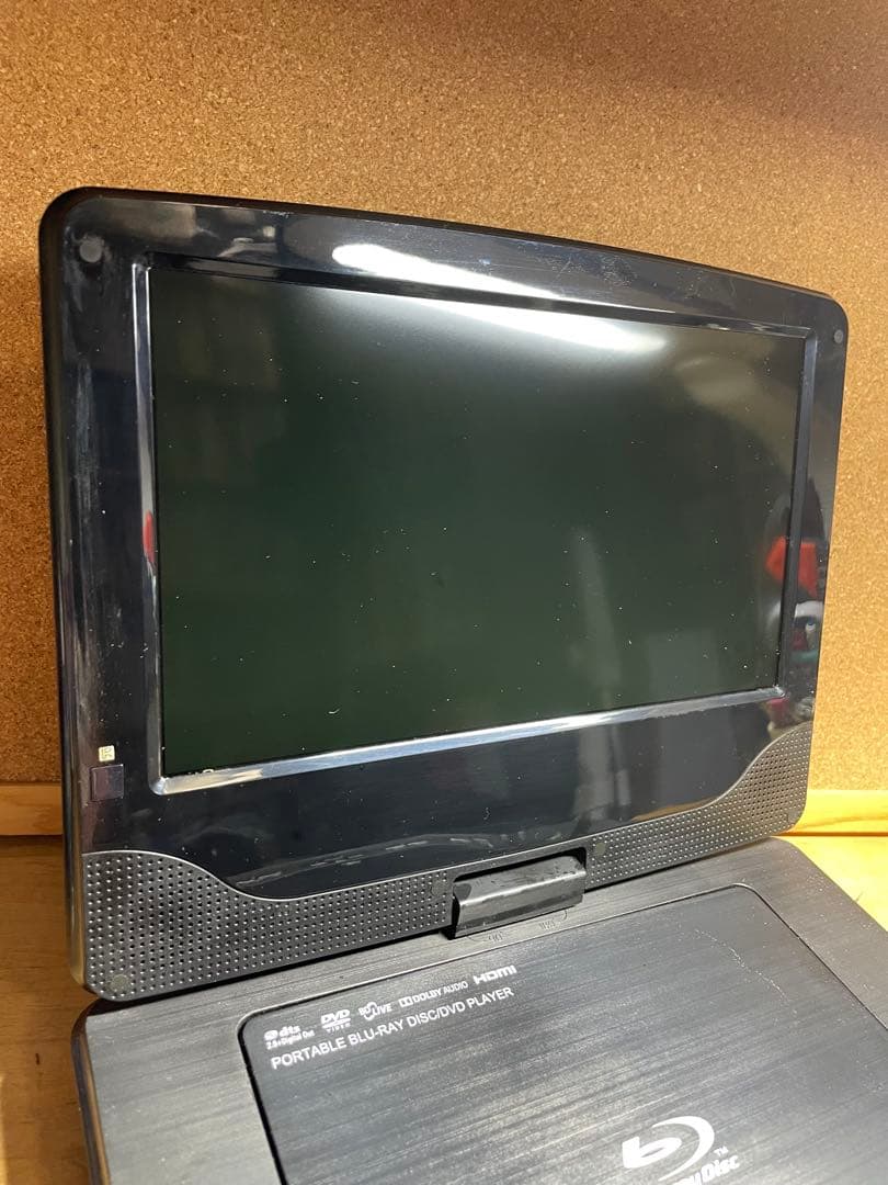 TEES 9インチ ポータブルDVD・BD・Blu-ray・ブルーレイプレーヤー