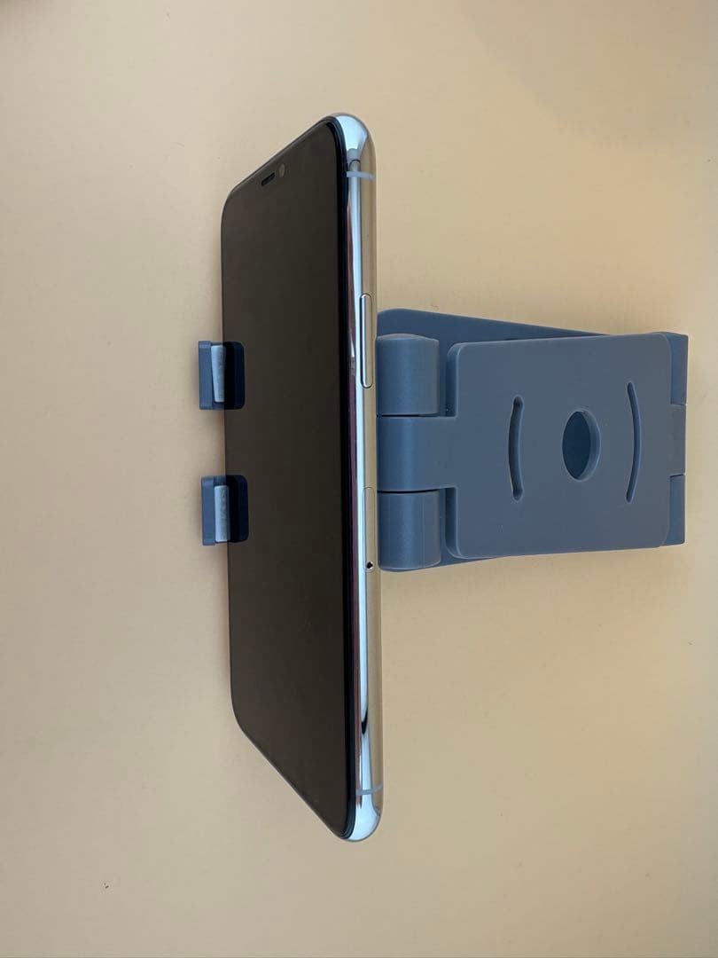 iPhone 11 Pro 256GB シルバー SIMフリーバッテリー100%