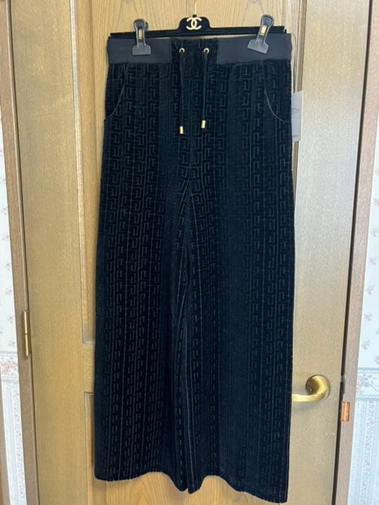 新品バルマン　パンツ　416番