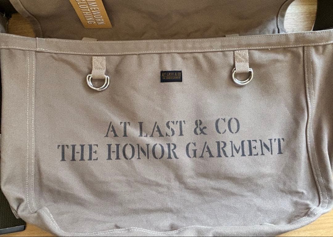 バッグ Atlast&Co UTILITY BAG KHAKI