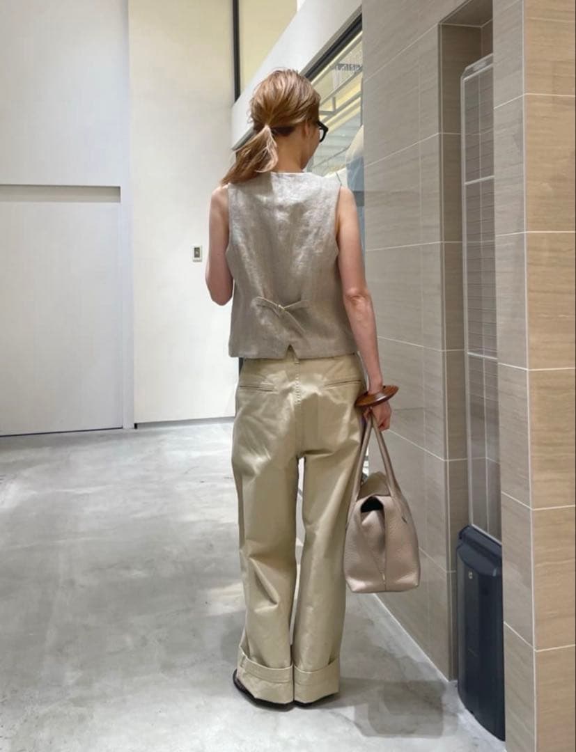 Whim Gazzete新品タグ付き　バイオ加工　チノパンツ　ベージュ　36