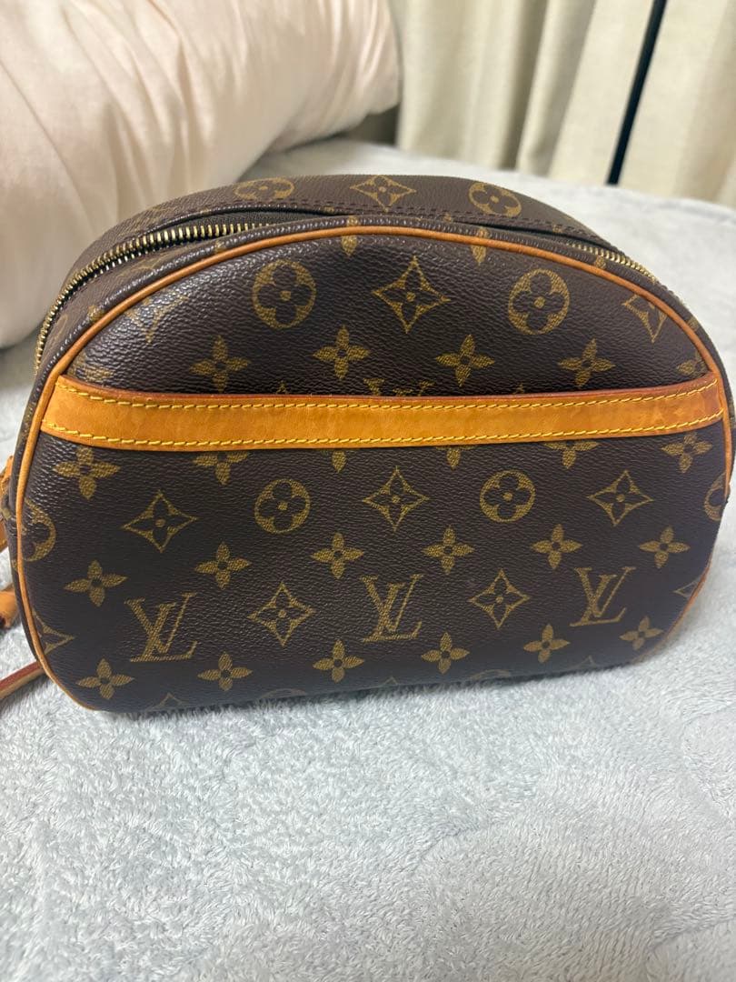 モノグラムブロワショルダーバッグ