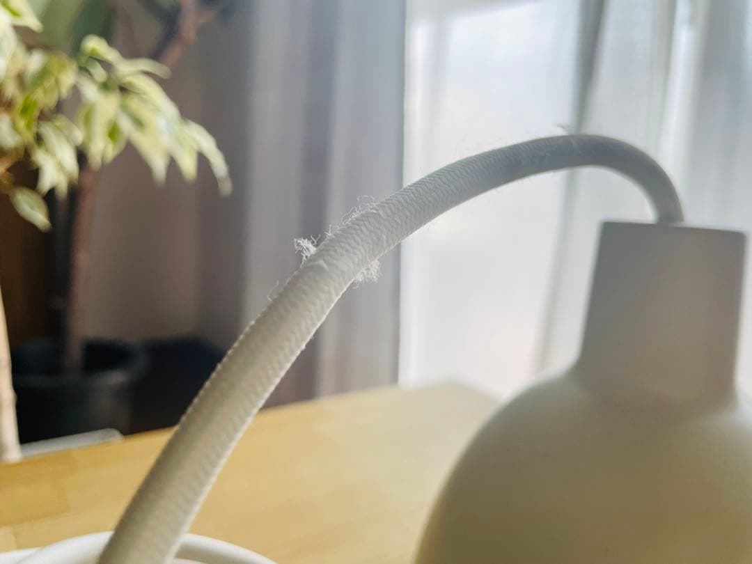 Louis Poulsen ルイスポールセン　トルボー