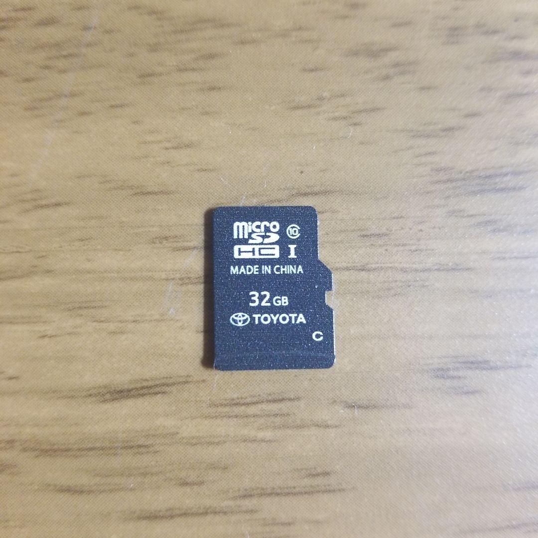 トヨタ純正ナビNSZT-W68T SDカード