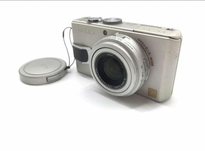 パナソニック コンパクトデジカメ LUMIX　DMC-LX2