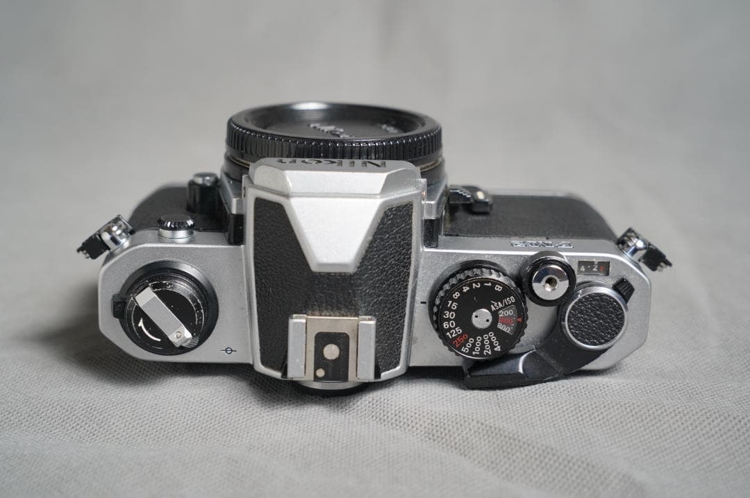Nikon FM2 一眼レフカメラ 35mmフィルム