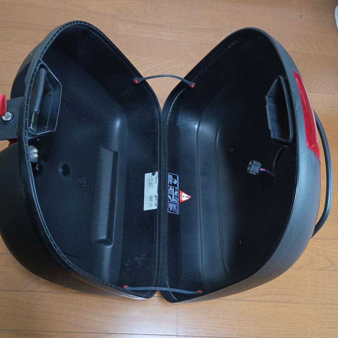 GIVI E42N-SD リアボックス キャリア付き