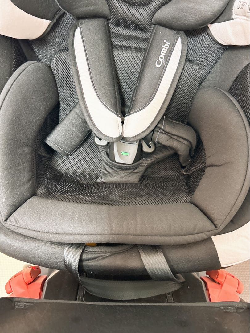 コンビ ネルーム エッグショックNF-600 360° 回転式 チャイルドシート