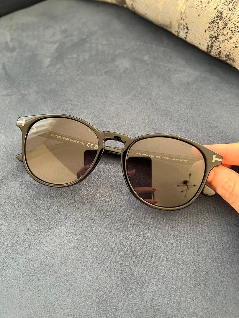 きなこ　TOM FORD ラウンド型サングラス ブラック