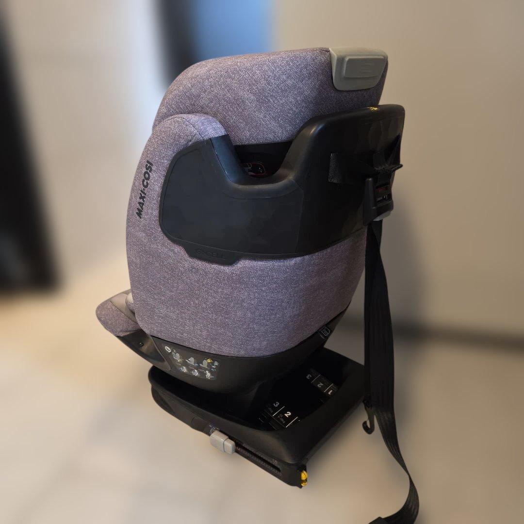 Maxi-Cosi Titan Pro 座席保護シート付き