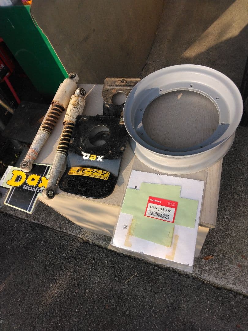 Dax ショックアブソーバー ホイールセット　シャリー用エンジン