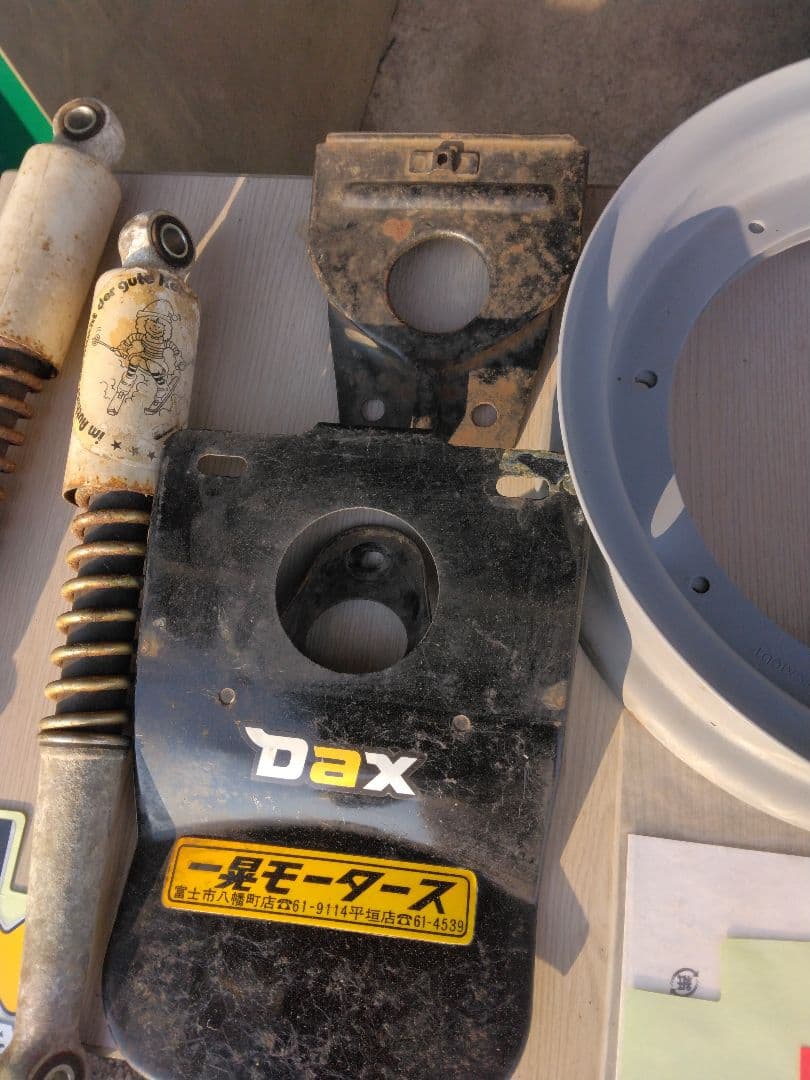 Dax ショックアブソーバー ホイールセット　シャリー用エンジン