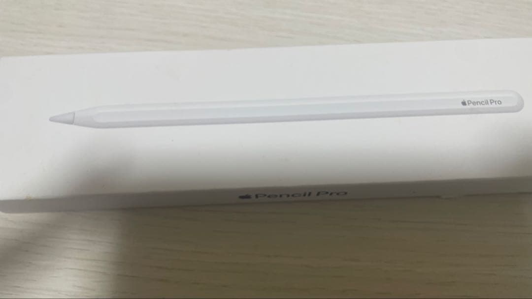 メ*オ様 Apple Pencil Pro ホワイト