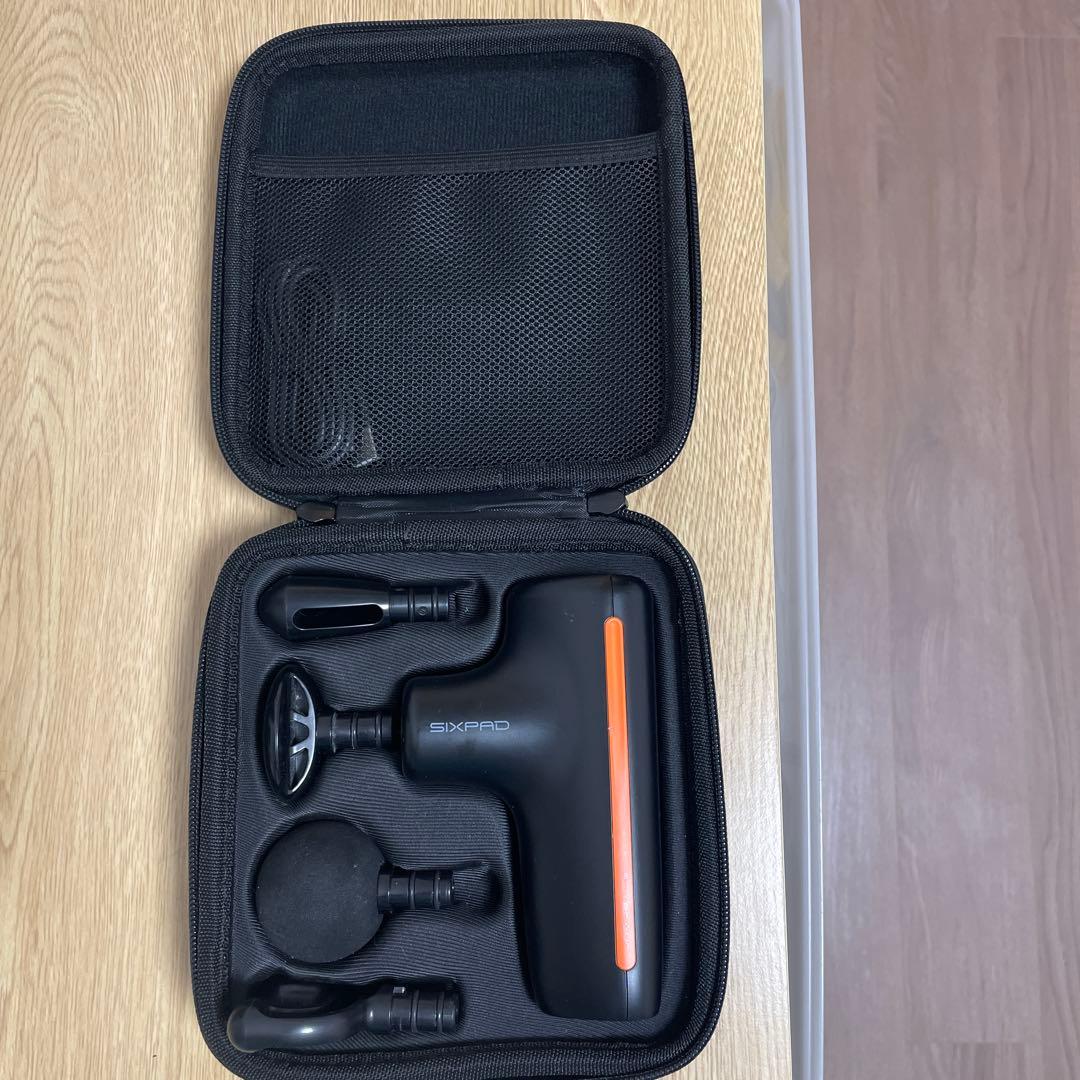 SIXPAD Power Gun ハンディマッサージャー　マッサージガン