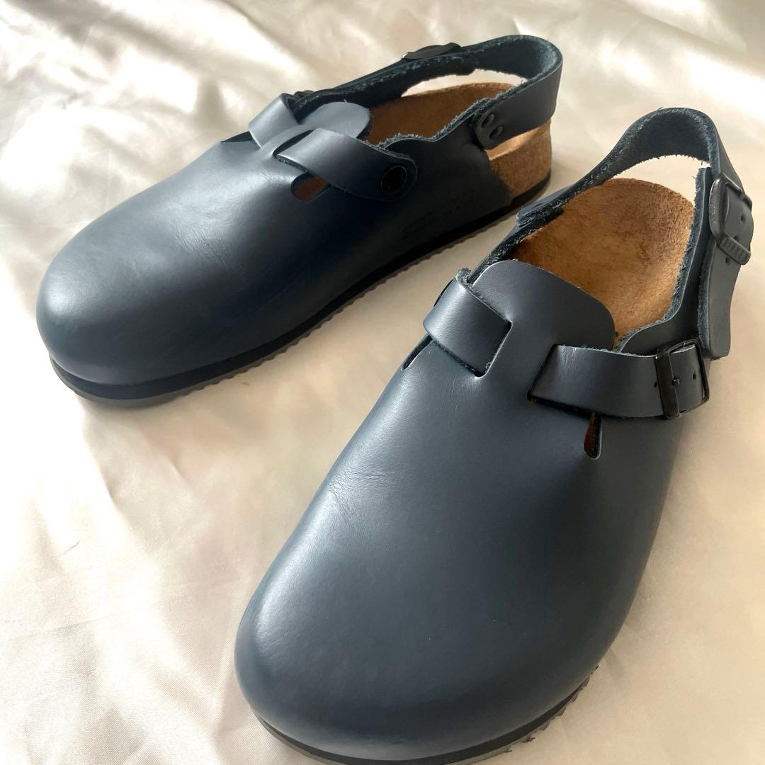 美品　ビルケンシュトック　TOKIO レザーサンダル　25.0cm ネイビー