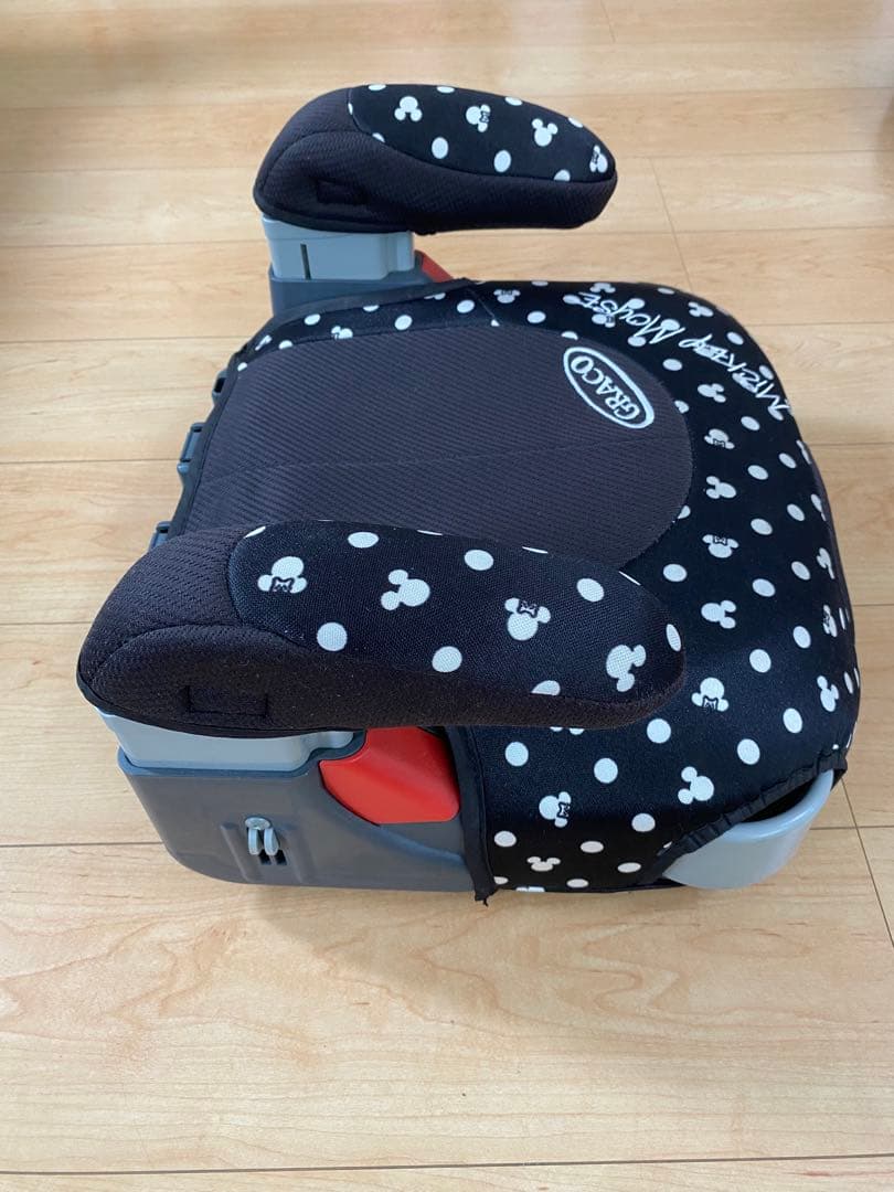 GRACO ジュニアシート　ミッキーマウスbooster deluxe 3個