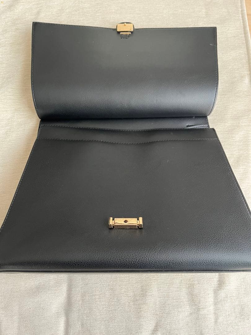 黒 合成皮革 ビジネスバッグ