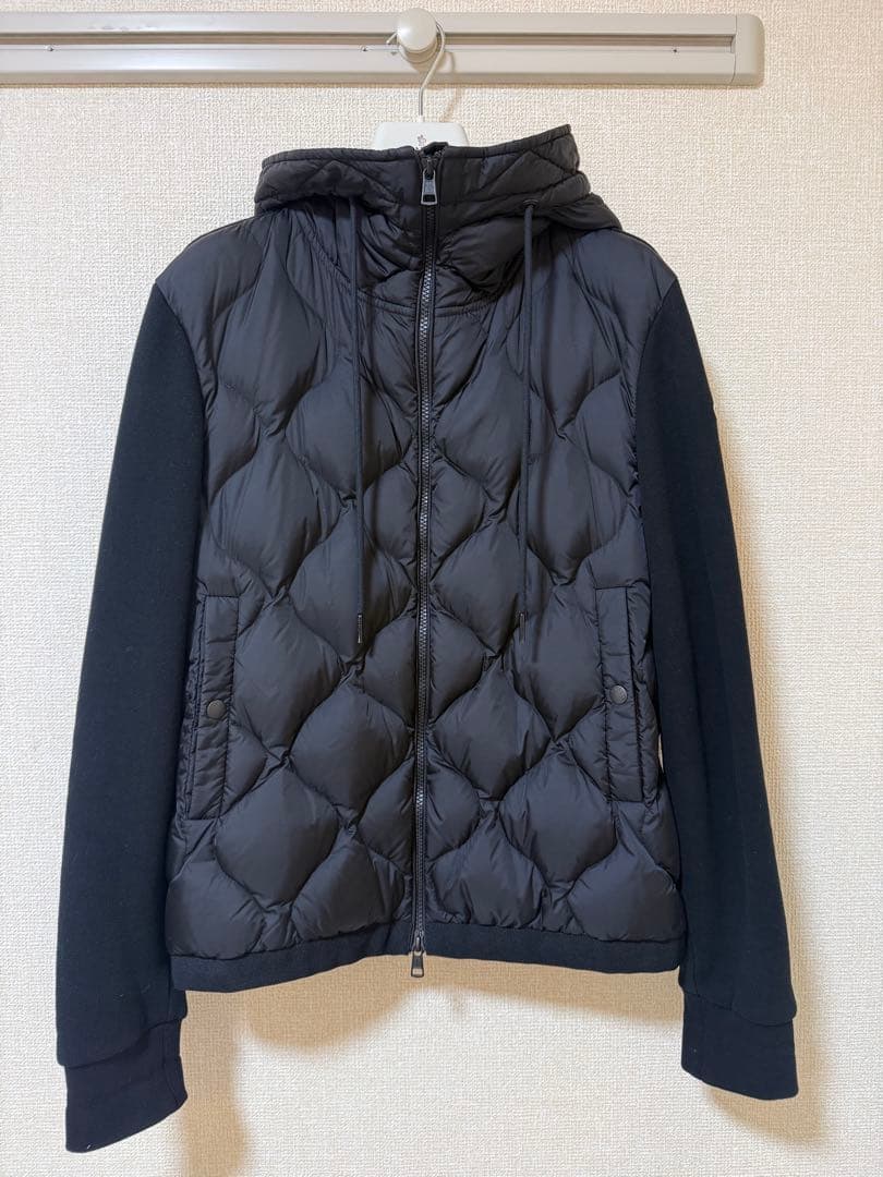 MONCLER フード付きダウンジャケット ブラック