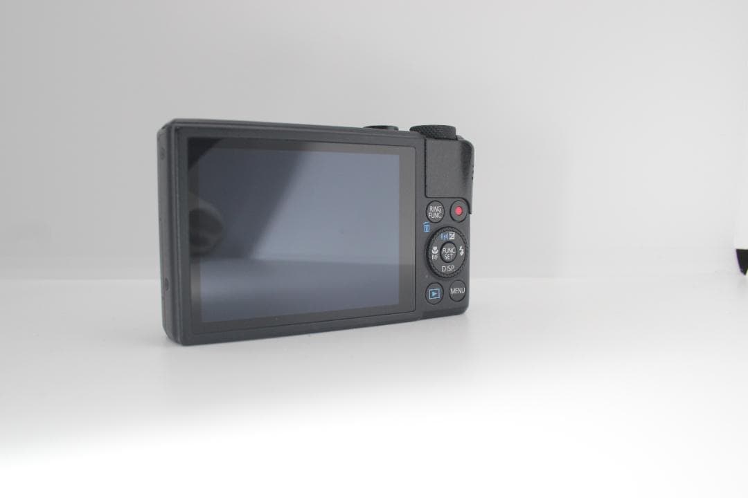 （ほぼ新品）Canon powershot S110 充電器付